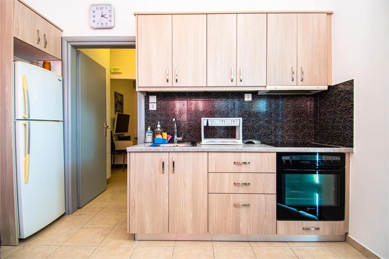 Adelphi Apartments Perissa  Bagian luar foto