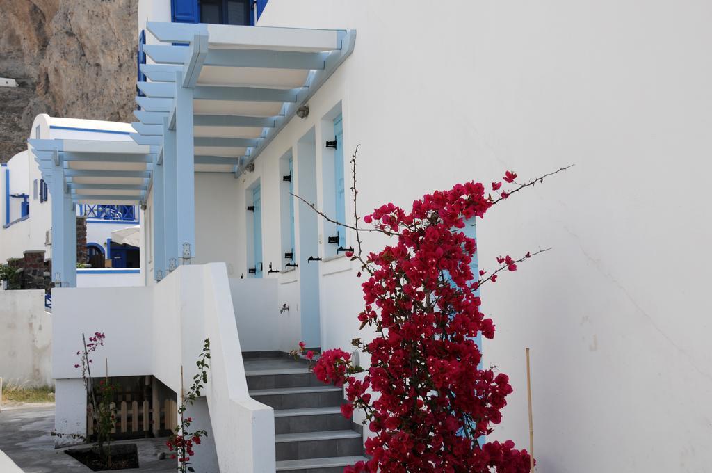 Adelphi Apartments Perissa  Bagian luar foto